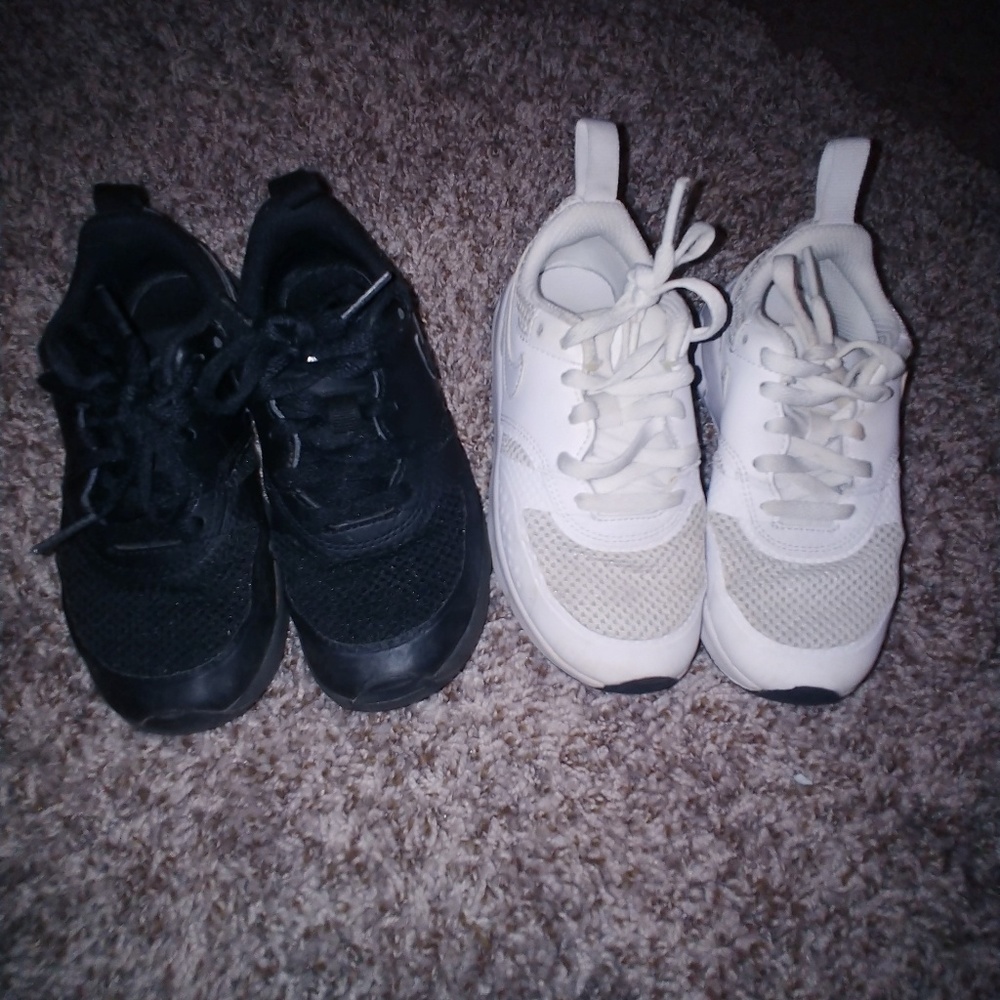 Nike Sneakers